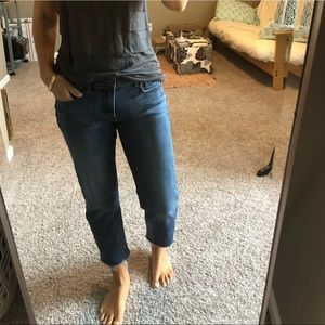 Banana Republic Raw Ankle Edge Girlfriend Jean